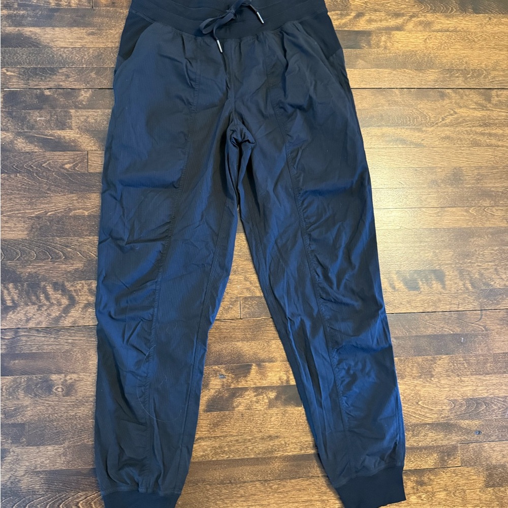 Lululemon Black Dance Studio Jogger, sz 4